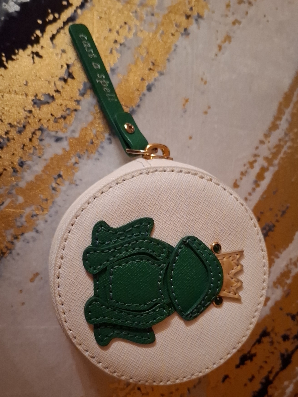 kate spade White Coin Purse with Green Frog Applique